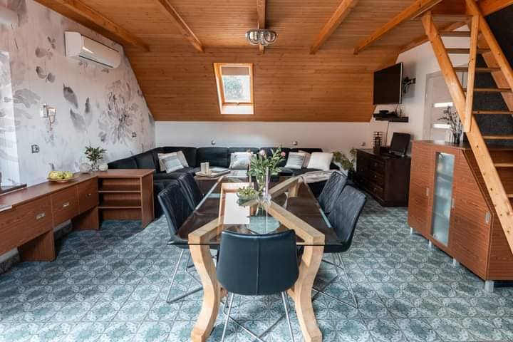 451947757_10169343134255122_8536627174982875877_n